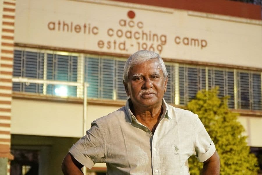 Dr. Kuntal Roy